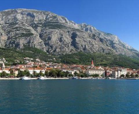 Super touristic property in Makarska just 400 meters from the sea - renovation is being finalized! - pic 2