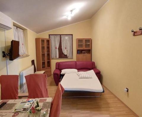 Apart-house 4 luxusních apartmánů na prodej v Galižana, Vodnjan - pic 21