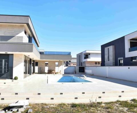 Modern villas near Zadar - most popular format! - pic 37