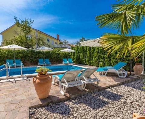 Belle maison d'hôtes avec piscine, excellent investissement - Malinska, Krk - pic 29