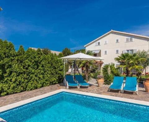 Belle maison d'hôtes avec piscine, excellent investissement - Malinska, Krk - pic 3