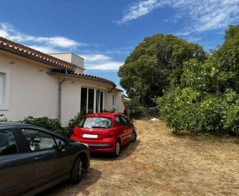 Maison d'hôtes avec 7 appartements à Dobrinj sur la péninsule de Krk - pic 48