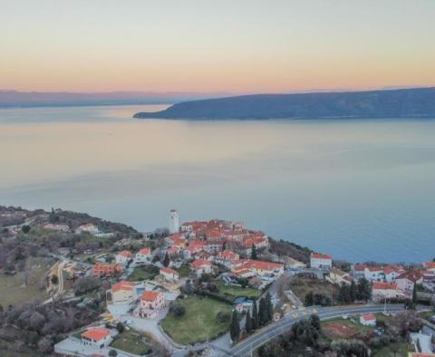 Urban land for construction of villas with swimming pools, panoramic sea view near the future golf resort Brseč - pic 4