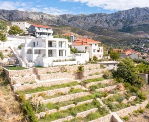 Elégante villa moderne à Zrnovica près de Split sur 3700 m². de terre - pic 7