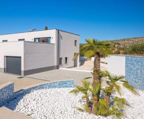 Villa sensationnelle au design contemporain à Milna, île de Brac - pic 25