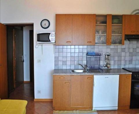 Apart-house 6 bytových jednotek s výhledem na moře v Rabac, Labin - pic 14