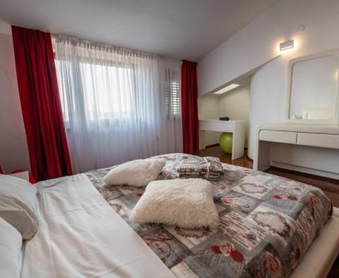 Vila se dvěma apartmány a bazénem! V blízkosti moře ve Vinkuran! - pic 19