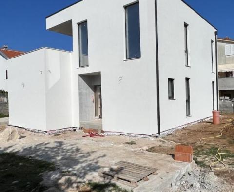 New villa in Vrsi, Zadar area - pic 4