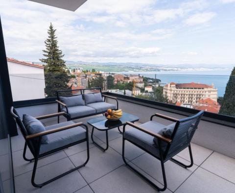 Bright luxuty furnished apartment in the center of Opatija with swimming pool, 200 meters from Lungomare, garage, sea view - pic 6