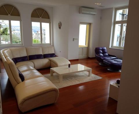 Appartement exclusif dans une villa Art Nouveau à 50 mètres de la mer - pic 8