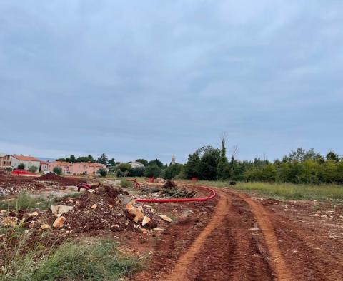 Rewelacyjny nowy ośrodek 5***** w rejonie Umag 100 metrów od plaży oferuje willę z basenem  - pic 27