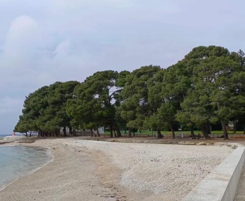 Einzigartiges Stadtgrundstück zum Verkauf in Fažana, 50 m vom Strand entfernt - foto 31