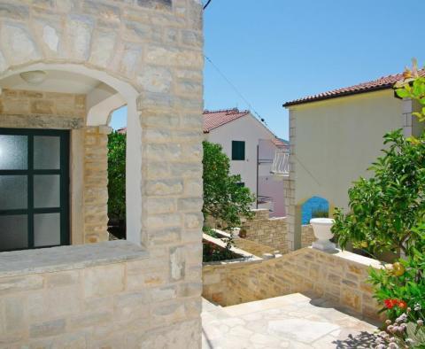 Boutique-hotel of 7 rooms by the sea on Korcula - pic 14