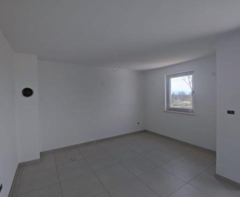 Deux nouveaux appartements à vendre à Malinska-Dubašnica, avec vue sur la mer - pic 3