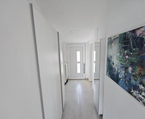 Ideal penthouse in a perfect location of Crikvenica 300 meters from the sea - pic 16