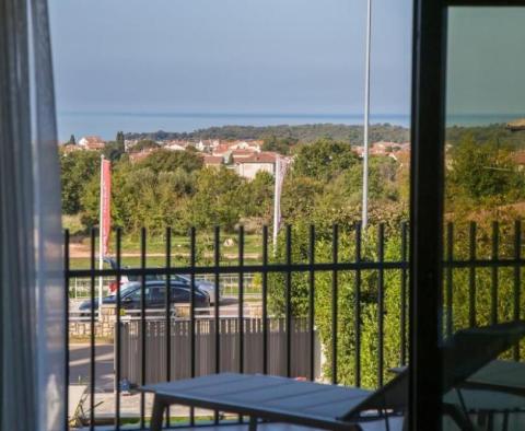 Magnifique propriété de charme composée de trois appartements à la périphérie de la ville de Porec, à seulement 1 km des plages ! - pic 26