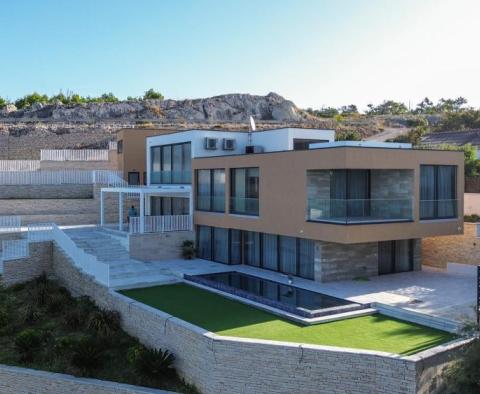 Superbe villa design en 1ère ligne près de Zadar ! - pic 11