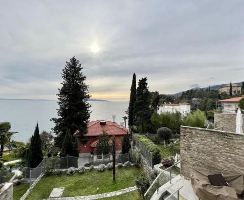 Perfect luxury apartment in a 4**** residence on the 1st line to the sea in Opatija - pic 5