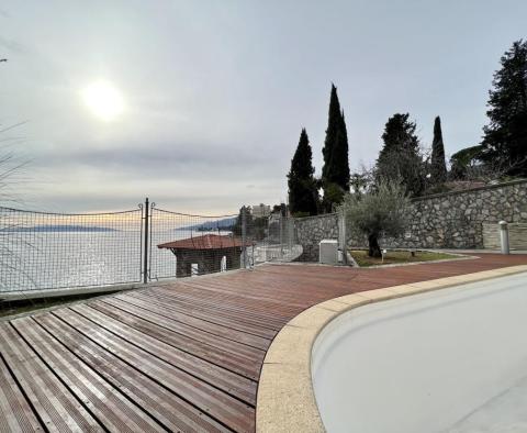 Perfect luxury apartment in a 4**** residence on the 1st line to the sea in Opatija - pic 25