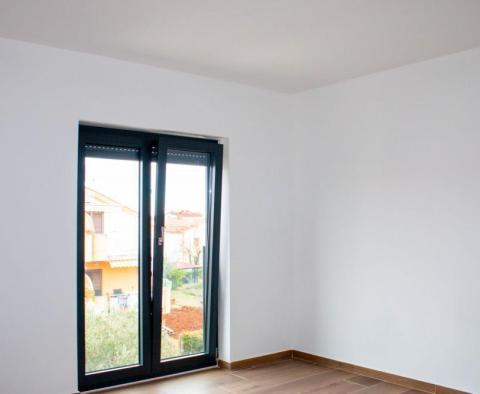 Geräumige Wohnung mit wunderschönem Blick auf das Meer im istrischen Novigrad! - foto 9