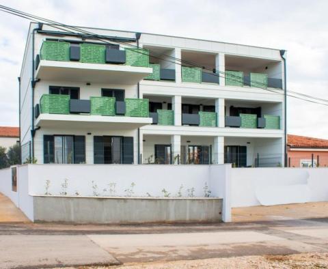 Wohnung im ersten Stock mit großzügiger Terrasse, nah am Meer! - foto 17