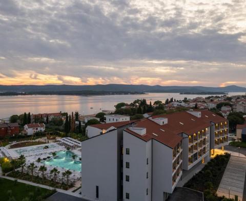 New luxury apartments in 5***** resort by the beach near Zadar with 5% rental yield - pic 9