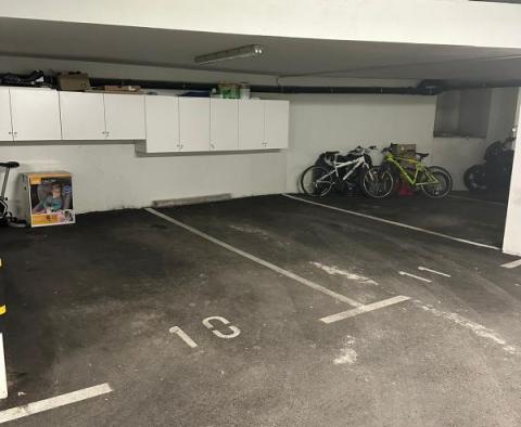 Schöne 2-Zimmer-Wohnung zum Verkauf in Split, mit 2 Garagenplätzen - foto 10