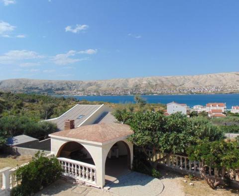 Apart-house with 7 apartments 200 meters from the sea on Pag - pic 3