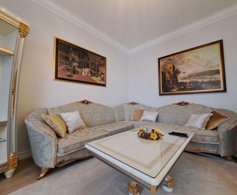 Luxury apartment of 106 m2 in the centre of Rijeka 100 meters from the sea - pic 8