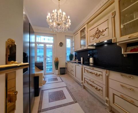 Luxury apartment of 106 m2 in the centre of Rijeka 100 meters from the sea - pic 21