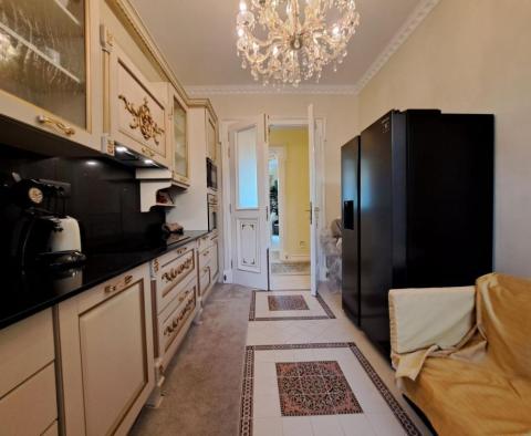 Luxury apartment of 106 m2 in the centre of Rijeka 100 meters from the sea - pic 25