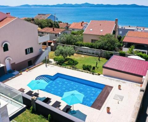 Wunderschönes touristisches Anwesen mit 5 Apartments in Kozino, Zadar - foto 2