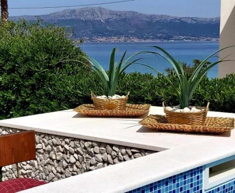 Appartement avec piscine à Ciovo près de Trogir à vendre, à 20 mètres de la plage - pic 4