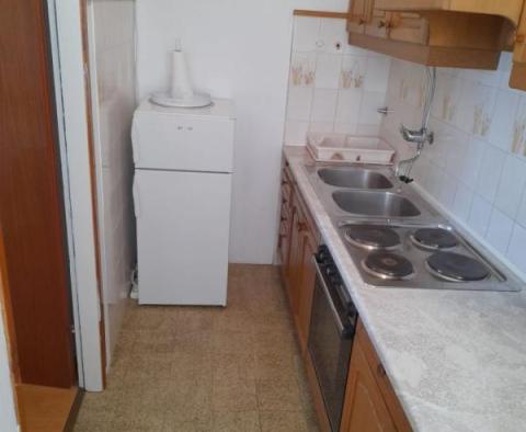 Jedinečný apartmánový dům 1. linie v Supetarska Draga, na ostrově Rab, s 5 kotvišti lodí! - pic 21