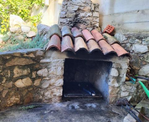 Maison avec vue mer et deux appartements sur l'île romantique de Cres, à 500 mètres de la mer - pic 11