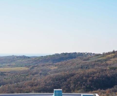 Städtisches Grundstück zum Verkauf in der Gegend von Buje mit Projekt für Luxusvilla, Meerblick - foto 4