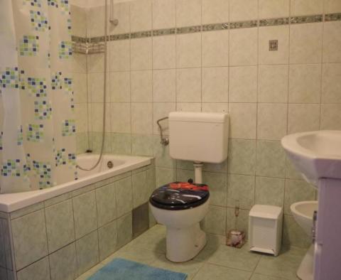 House of 5 apartments in Barbat na Rabu, Rab, 300m from the sea - pic 12