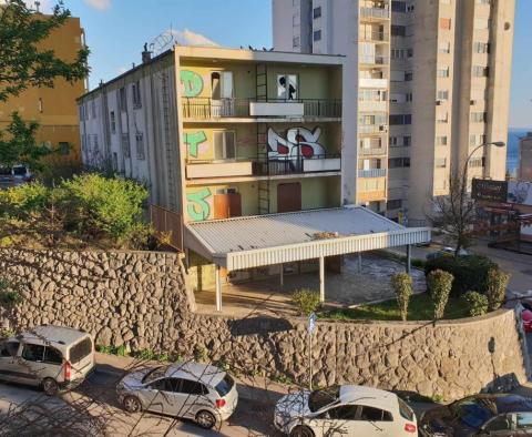 Bâtiment plus ancien à Rijeka avec un projet de reconstruction d'hôtel - pic 8