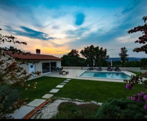 Luxury villa in Rakalj, Marčana area 2,5 km from the sea - pic 2