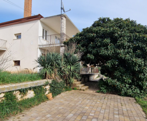 House with 2 apartments in Rovinj, 2 km from the sea - pic 26