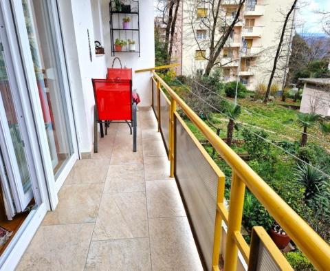 Two-bedroom apartment with balcony in Opatija, with sea views - pic 5