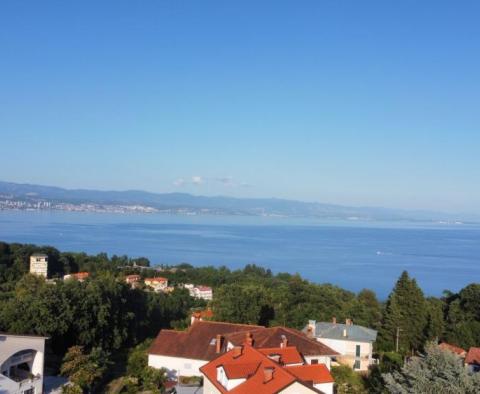 Land with sea view and project for 3 apartments in Opatija, Opric area - pic 2