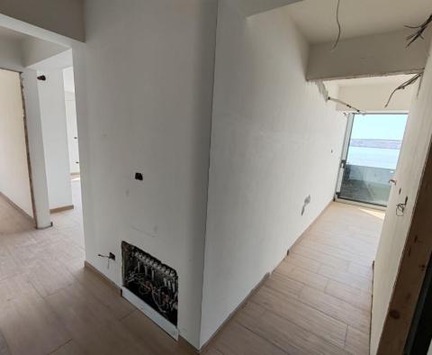 Luxuswohnung in Jadranovo in der ersten Reihe zum Meer - foto 4