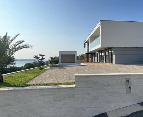 Neue moderne Villa in Stara Novalja, Halbinsel Pag, 100 m vom Meer entfernt - foto 3