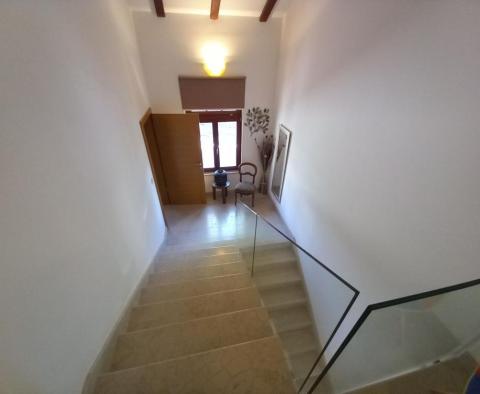 Appartement au premier rang dans le centre d'Opatija - pic 16