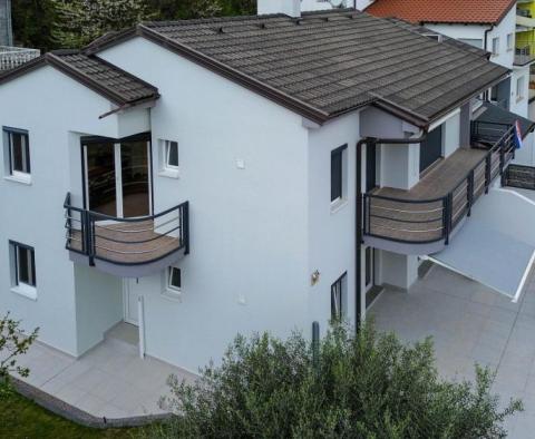 Modern real estate in Opatija (Opric) in an oasis of peace with five residential units and a garden near the sea - pic 2