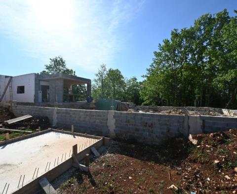 Villa under construction in Svetvinčenat - two similar villas for sale nearby - pic 28