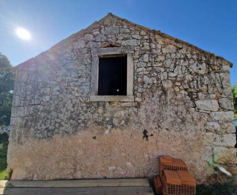 Un domaine magique avec deux maisons près de la mer dans la région de Rabac - pic 59