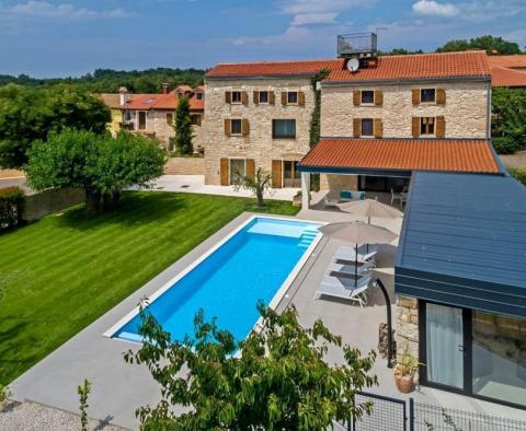 Villa contemporaine en pierre à Brtonigla - beauté étonnante avec vue sur la mer ! - pic 2