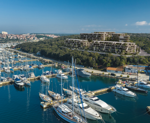 Magnificent apartment in a new luxury 1st line complex in Pula suburb, right by high-end yachting marina - pic 2